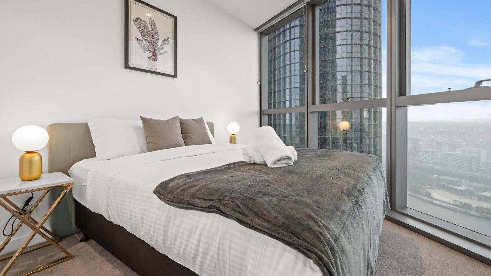 Apartment Sky Living & River Views In Queens Wharf Residences *