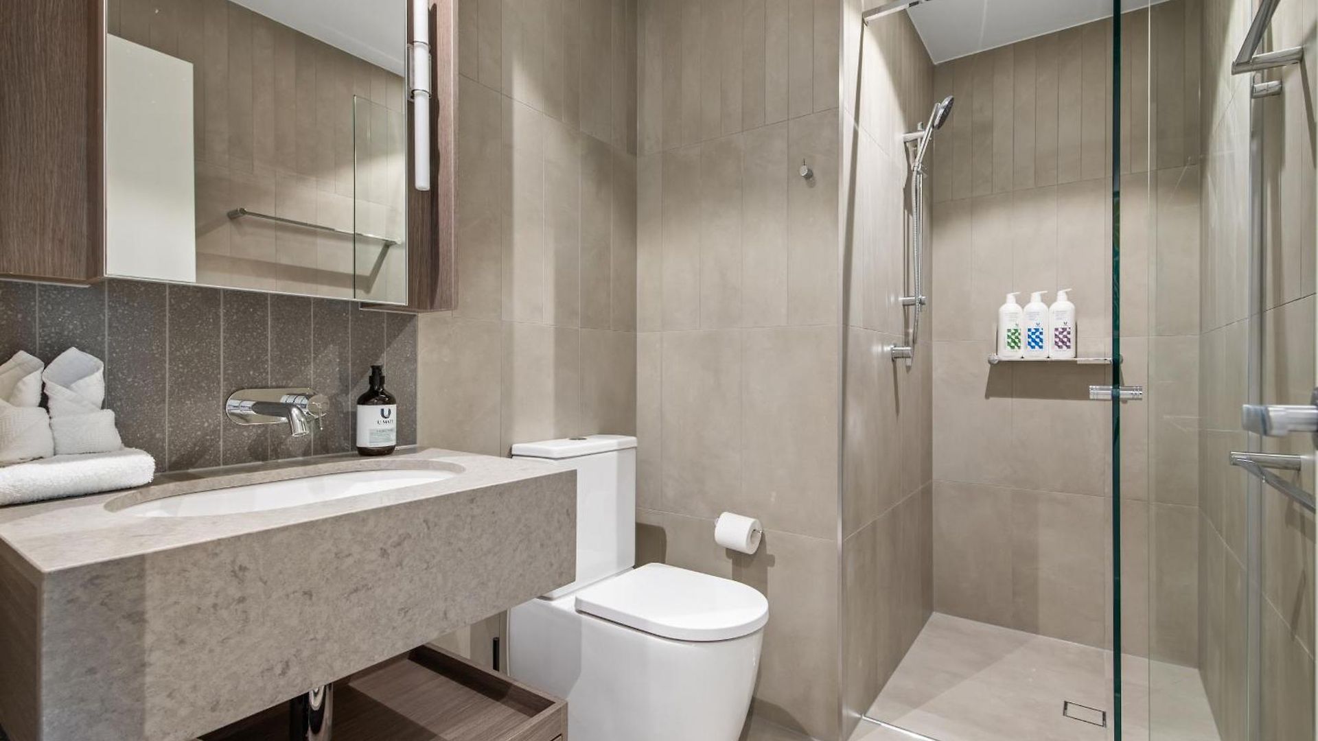 Apartment Sky Living & River Views In Queens Wharf Residences Brisbane