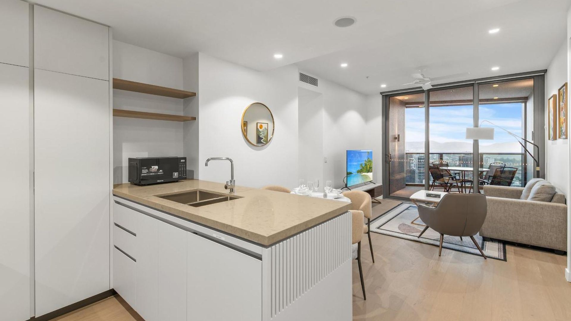 Sky Living & River Views In Queens Wharf Residences