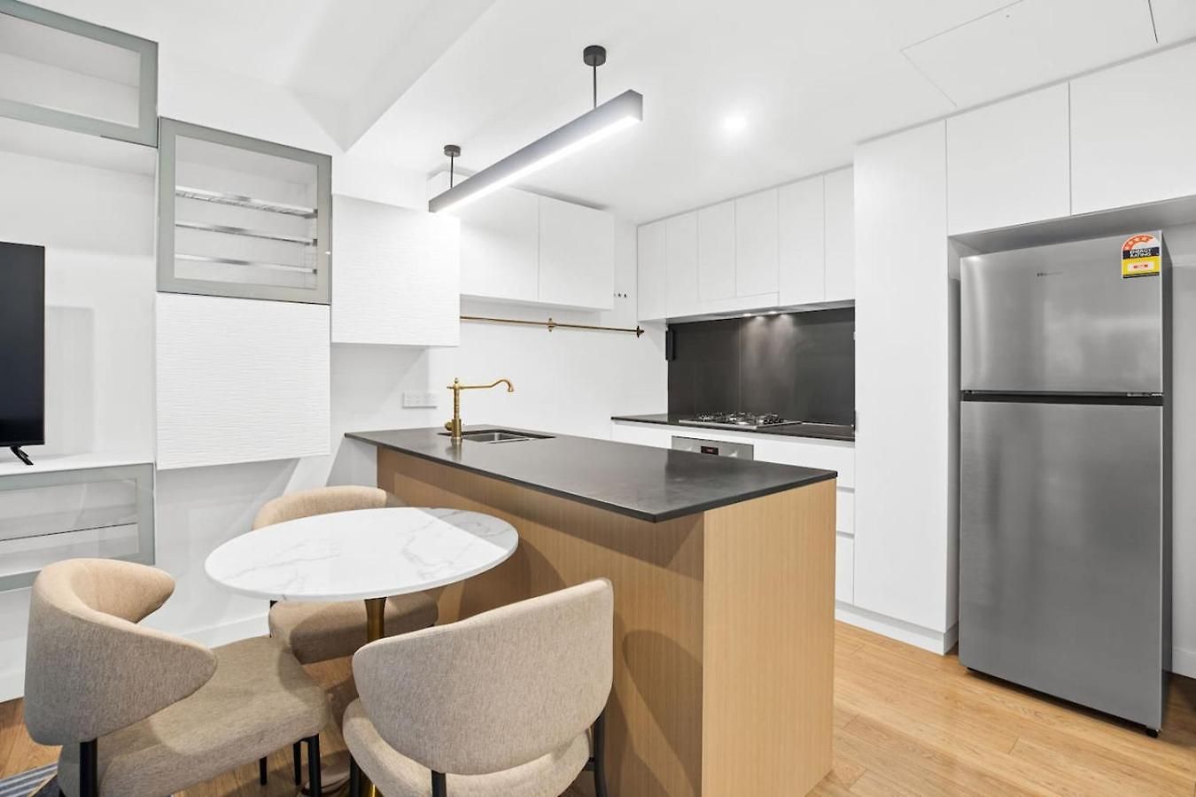 Apartment One Bedroom Near Theatres Galleries *