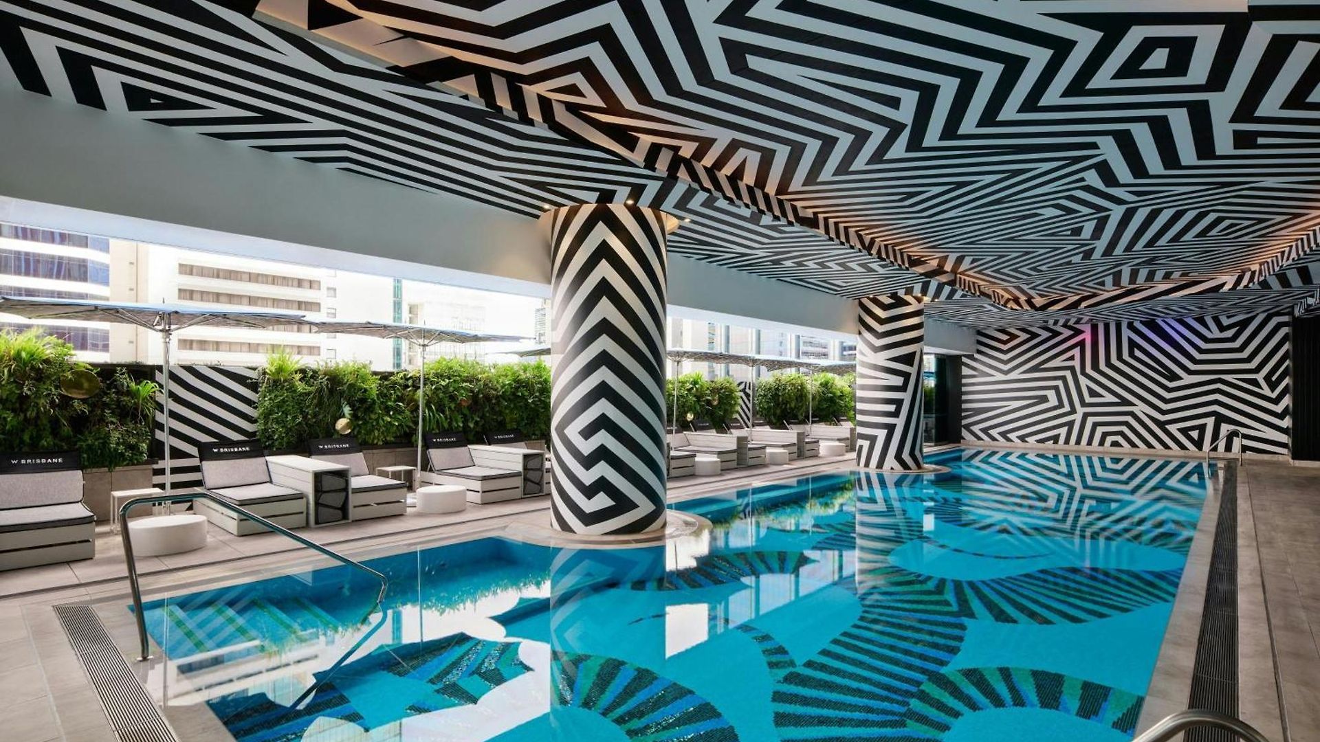 W 5* Brisbane