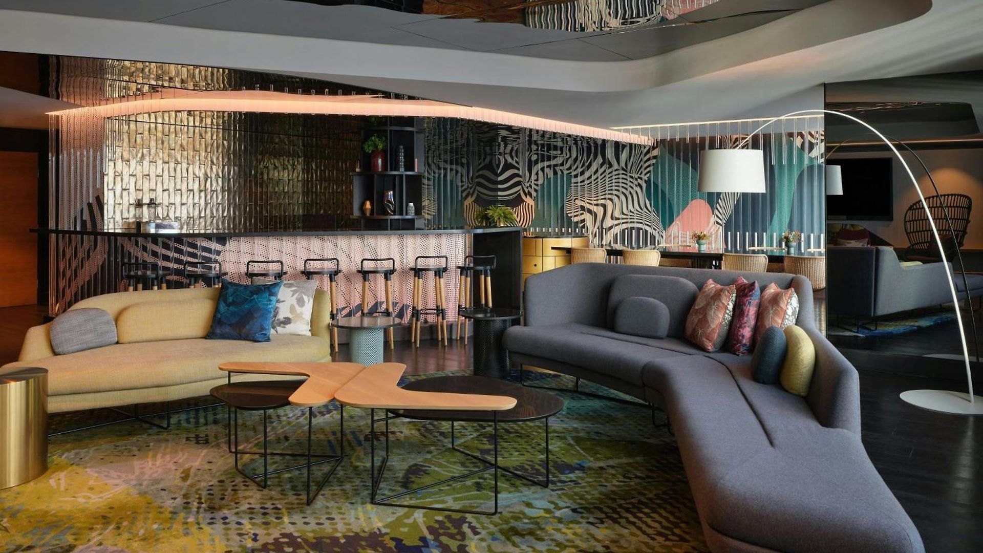 Hotel W 5*