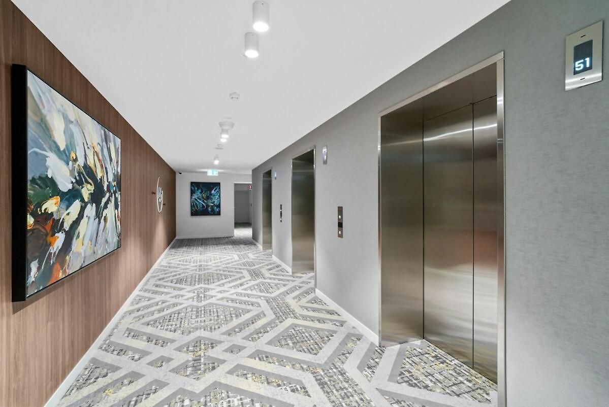 5 Star Queens Wharf 2br 2ba High Floor Epic Views C29 Apartment