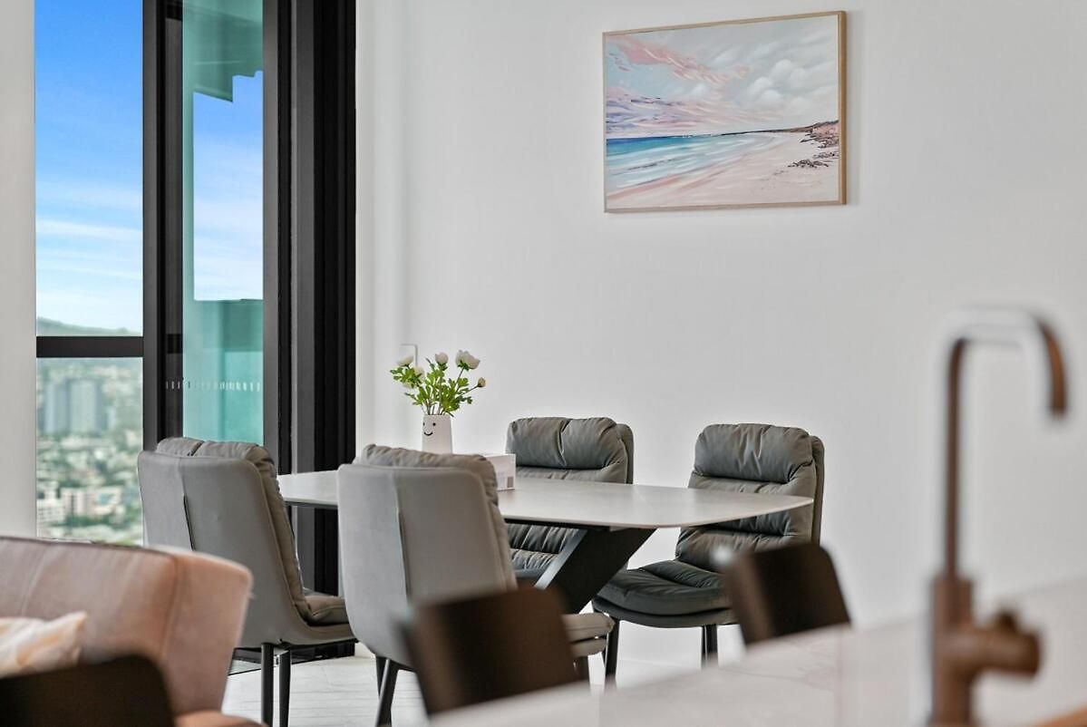 5 Star Queens Wharf 2br 2ba High Floor Epic Views C29 Apartment Brisbane