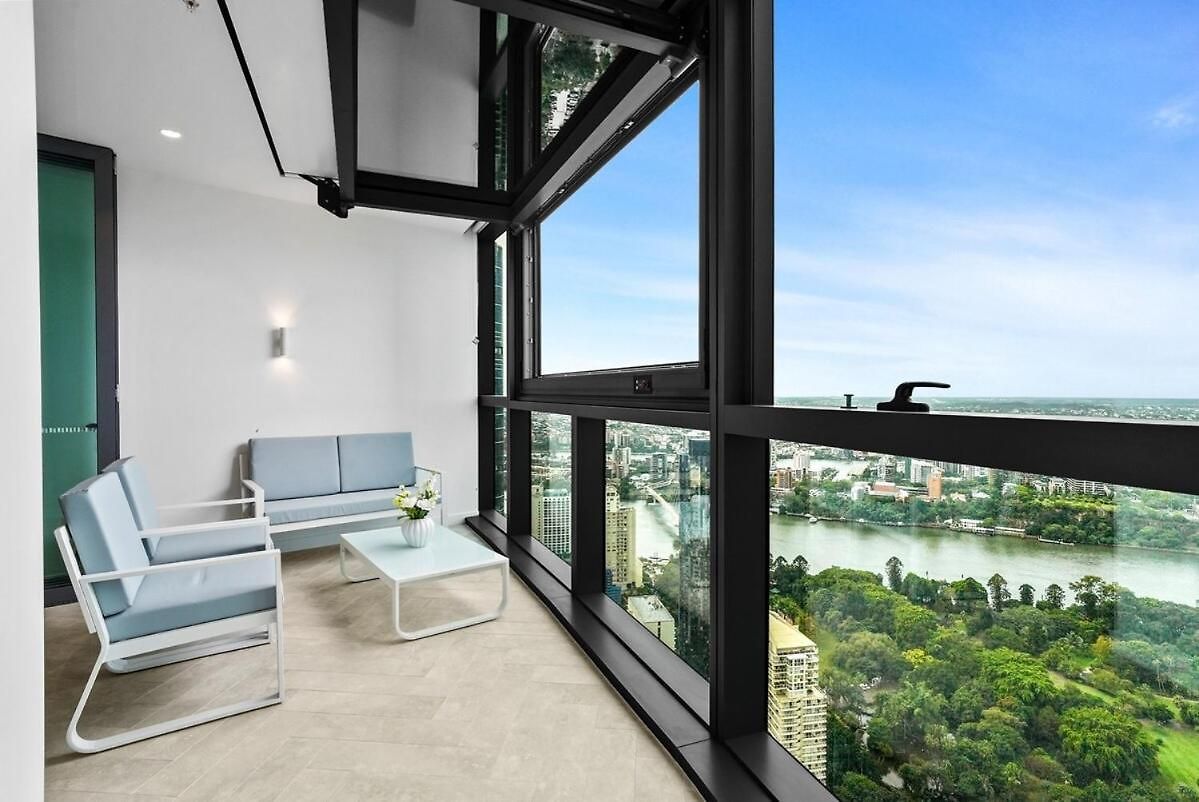 5 Star Queens Wharf 2br 2ba High Floor Epic Views C29 * Brisbane