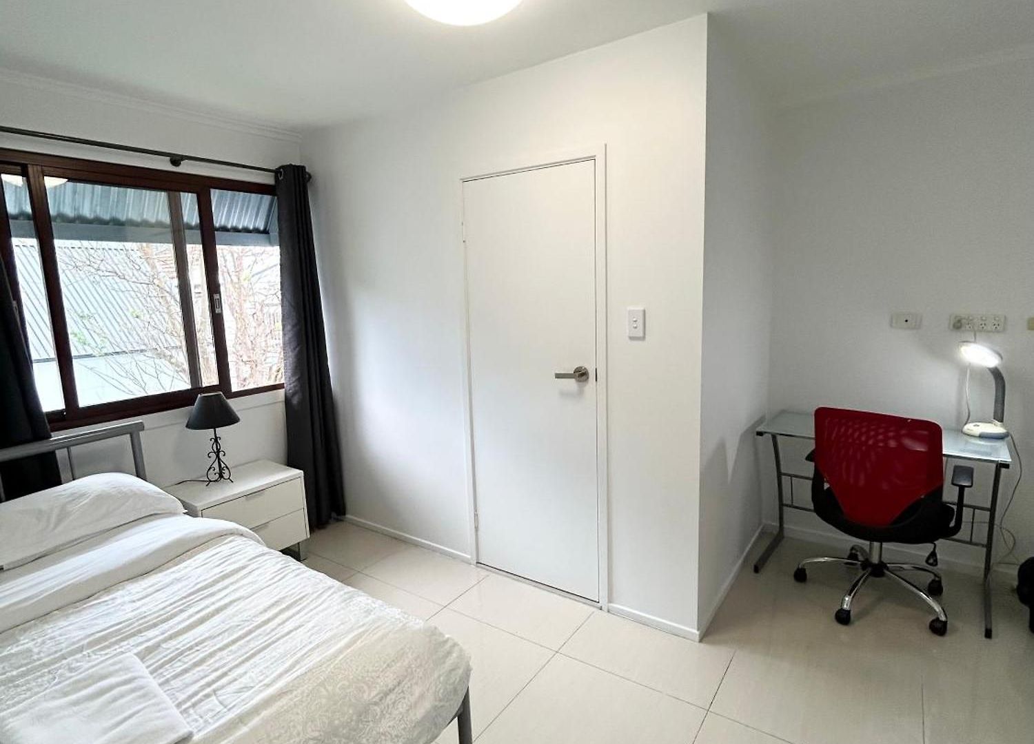 197 Shafston Ave Kangaroo Point Qld 4169 Homestay