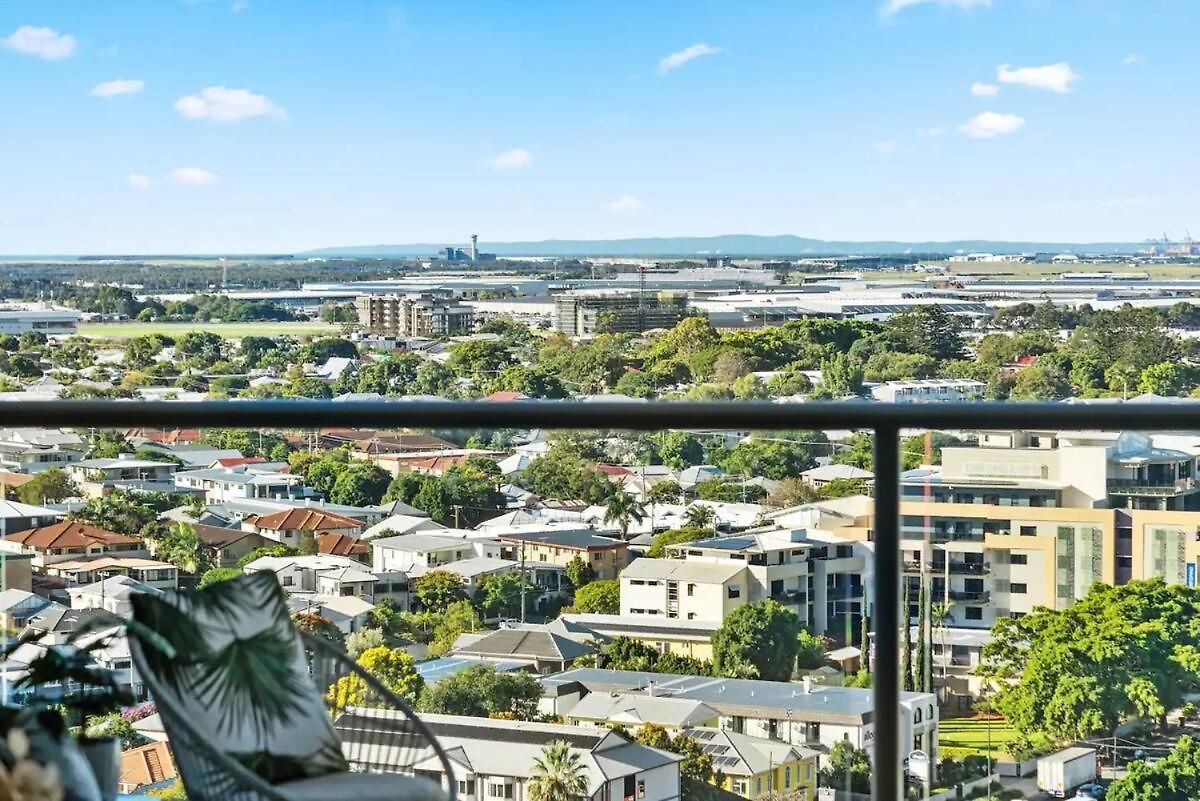 Sky High Hamilton Apartment Brisbane
