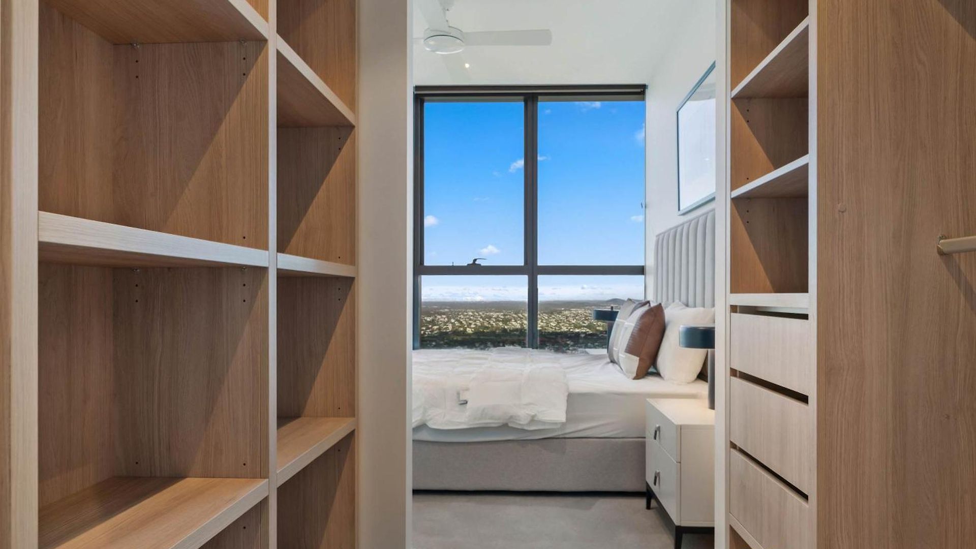 Modern Riverview Haven 1-bedroom Getaway Apartment Brisbane