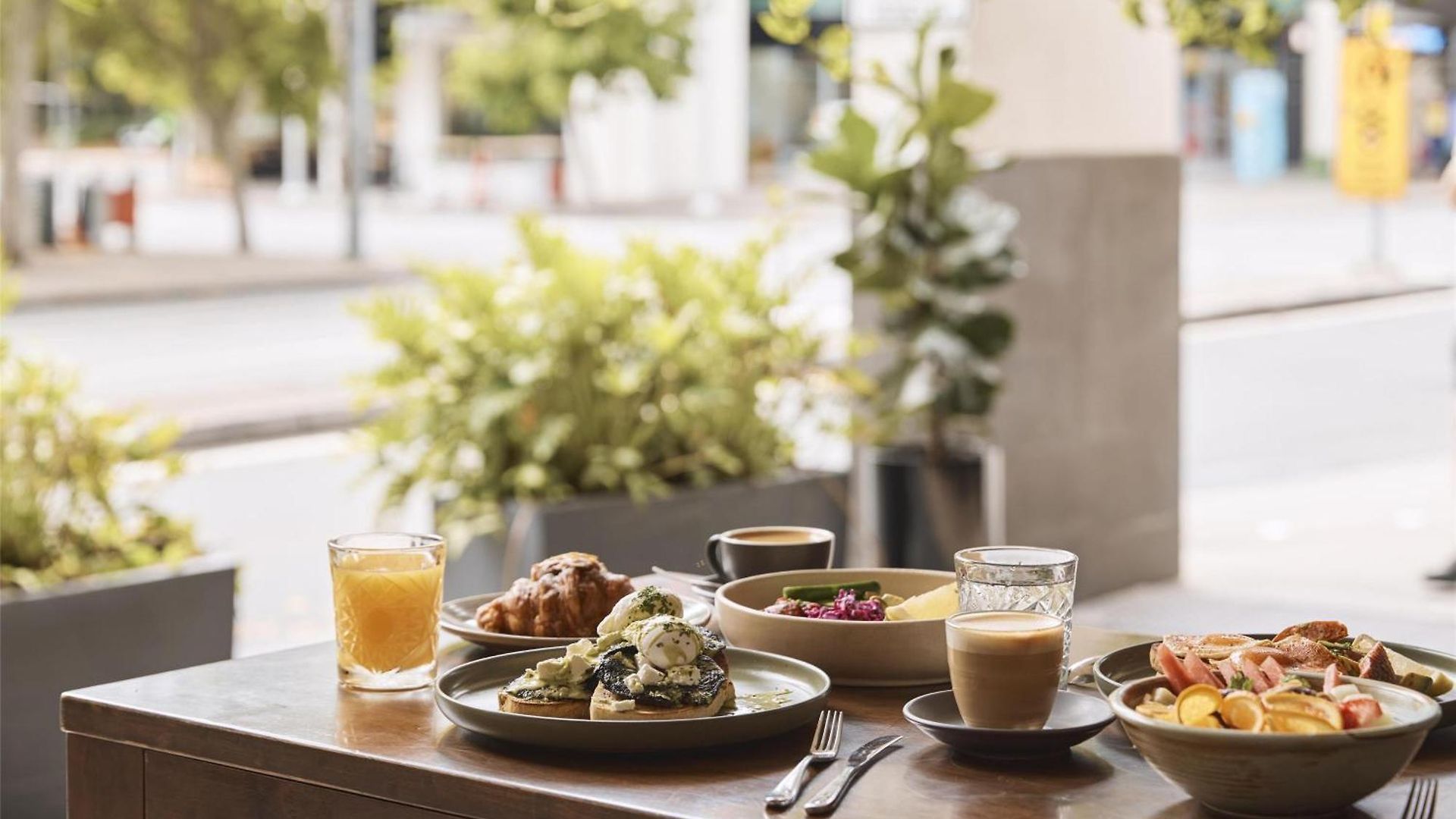 Hotel Rydges South Bank