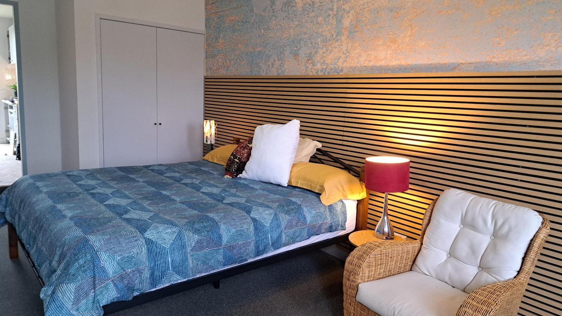 1960s Pool House - Hosted 4*