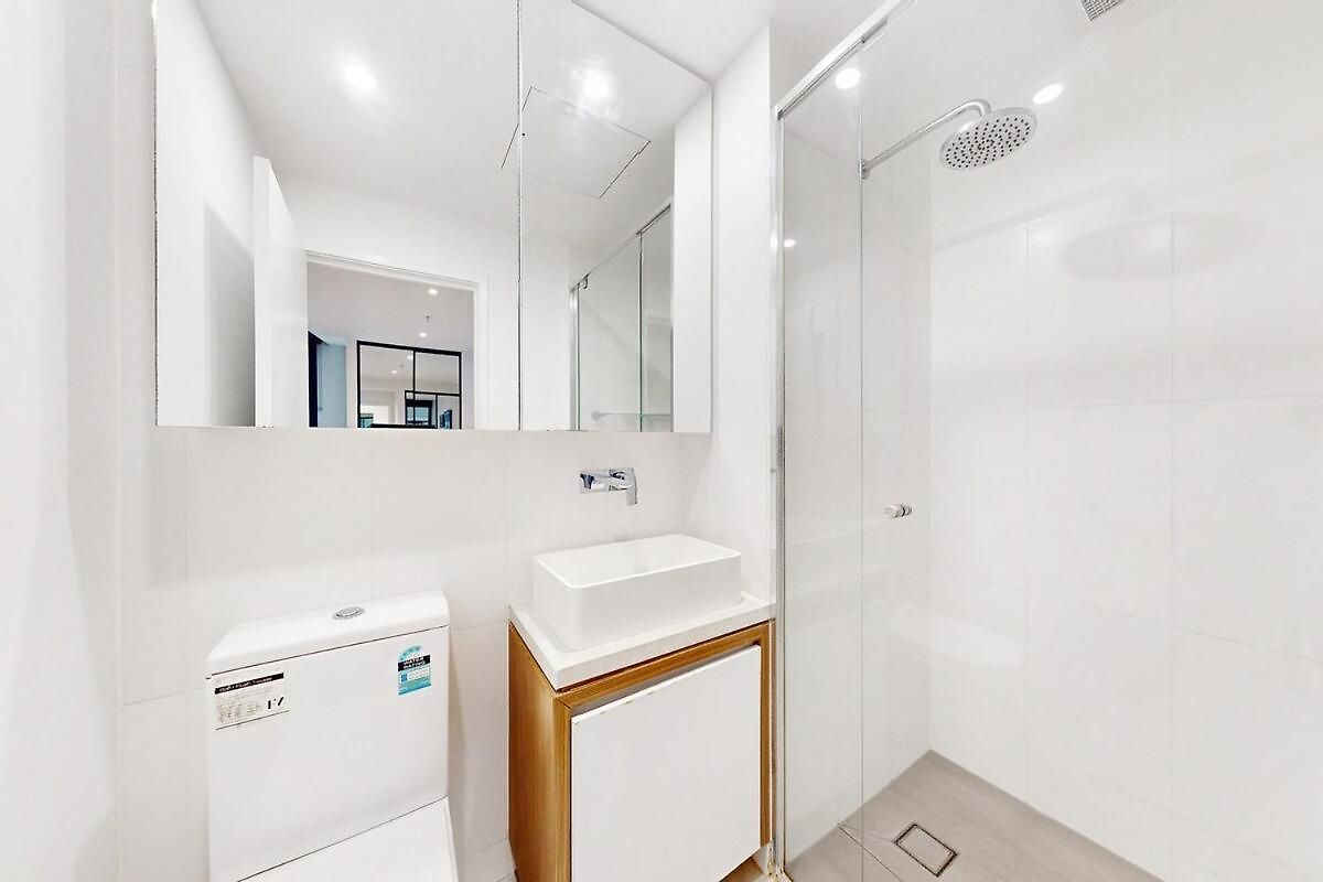 2br Fortitude Valley Pool Gym And Parking Brisbane