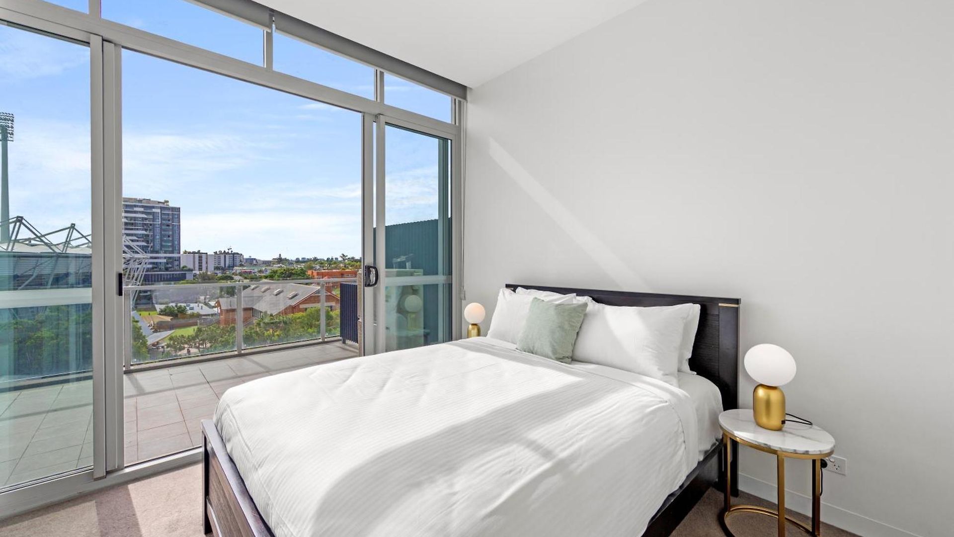 Trafalgar Lane By Cllix Aparthotel Brisbane