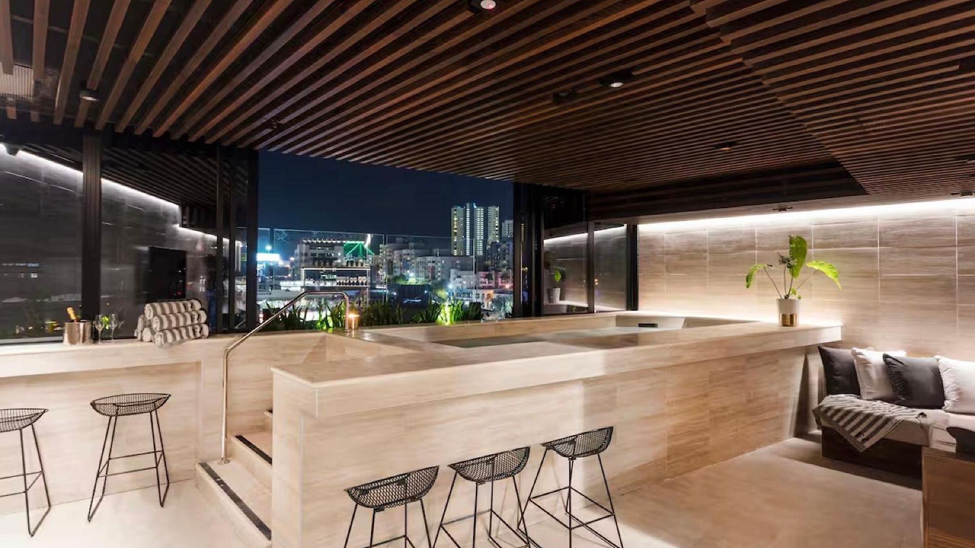 Magical Sunset Sky-view Location In Brisbane, Experience Ever Apartment Brisbane