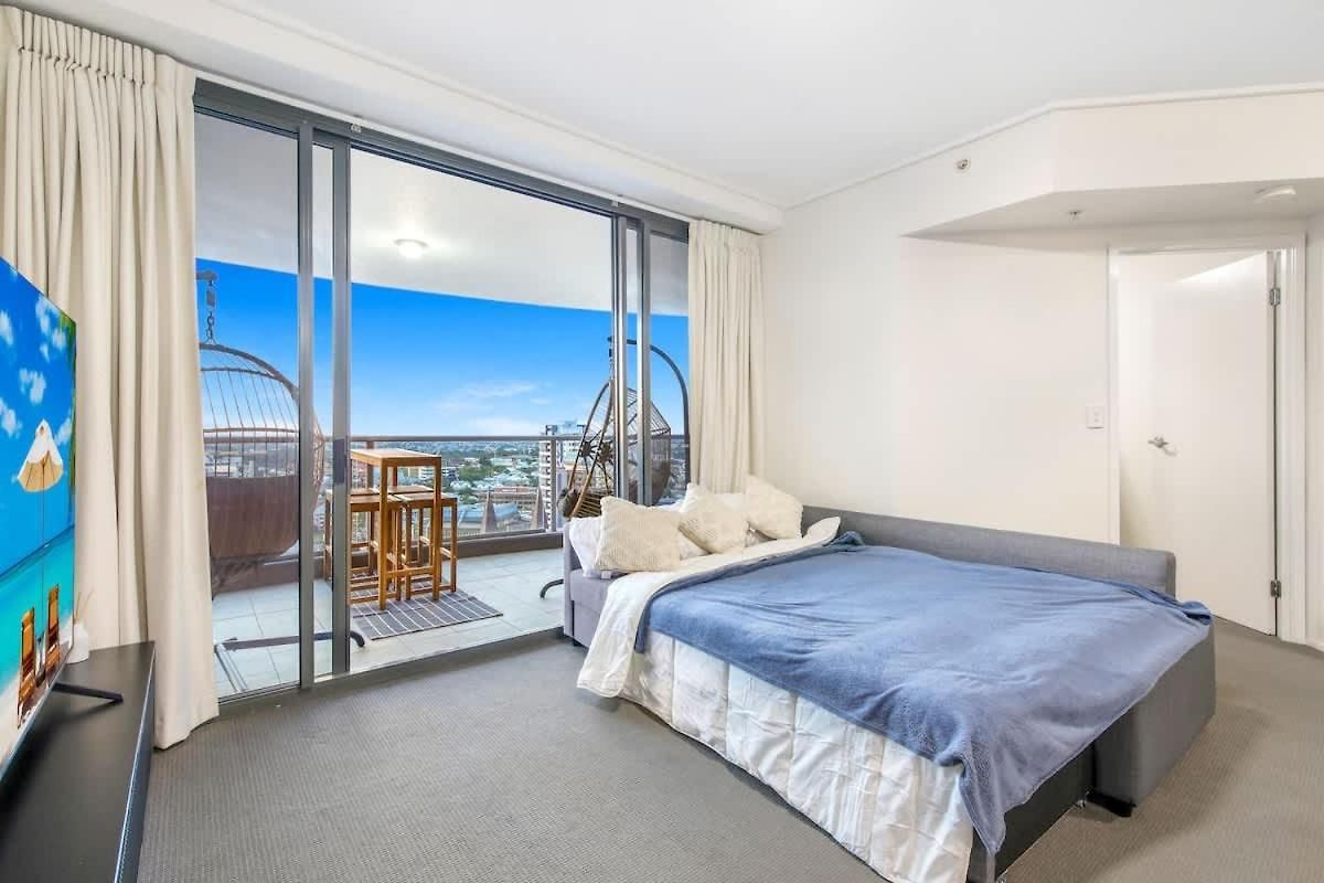 Apartment Arcade In The Sky- Views Games & Vibes Brisbane