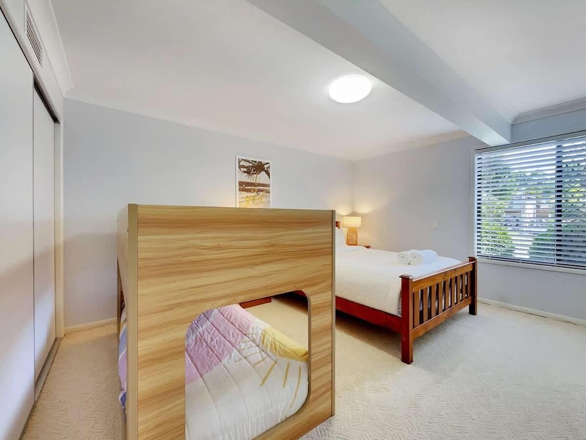 Spacious Family & Pet-friendly On The Canal Holiday home