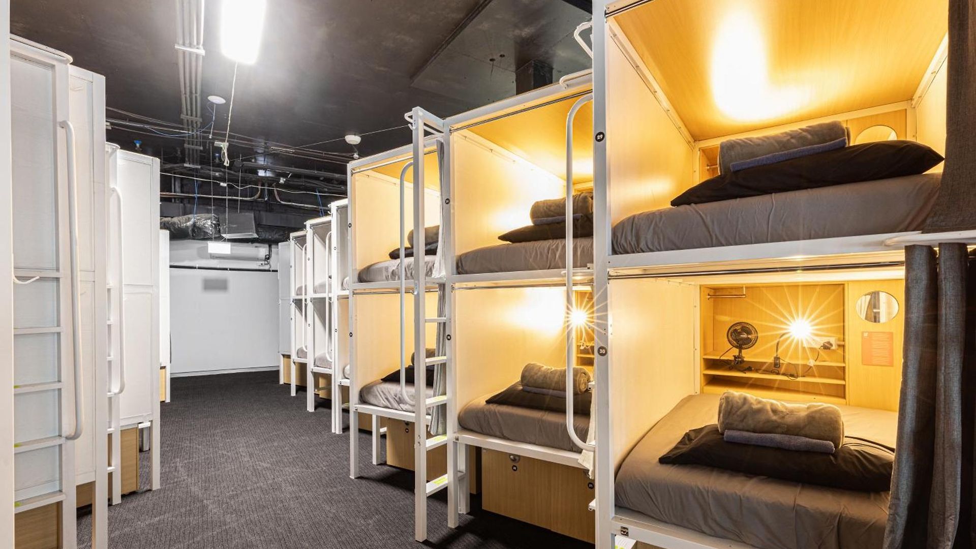 Tequila Sunrise Podstel Hostel *