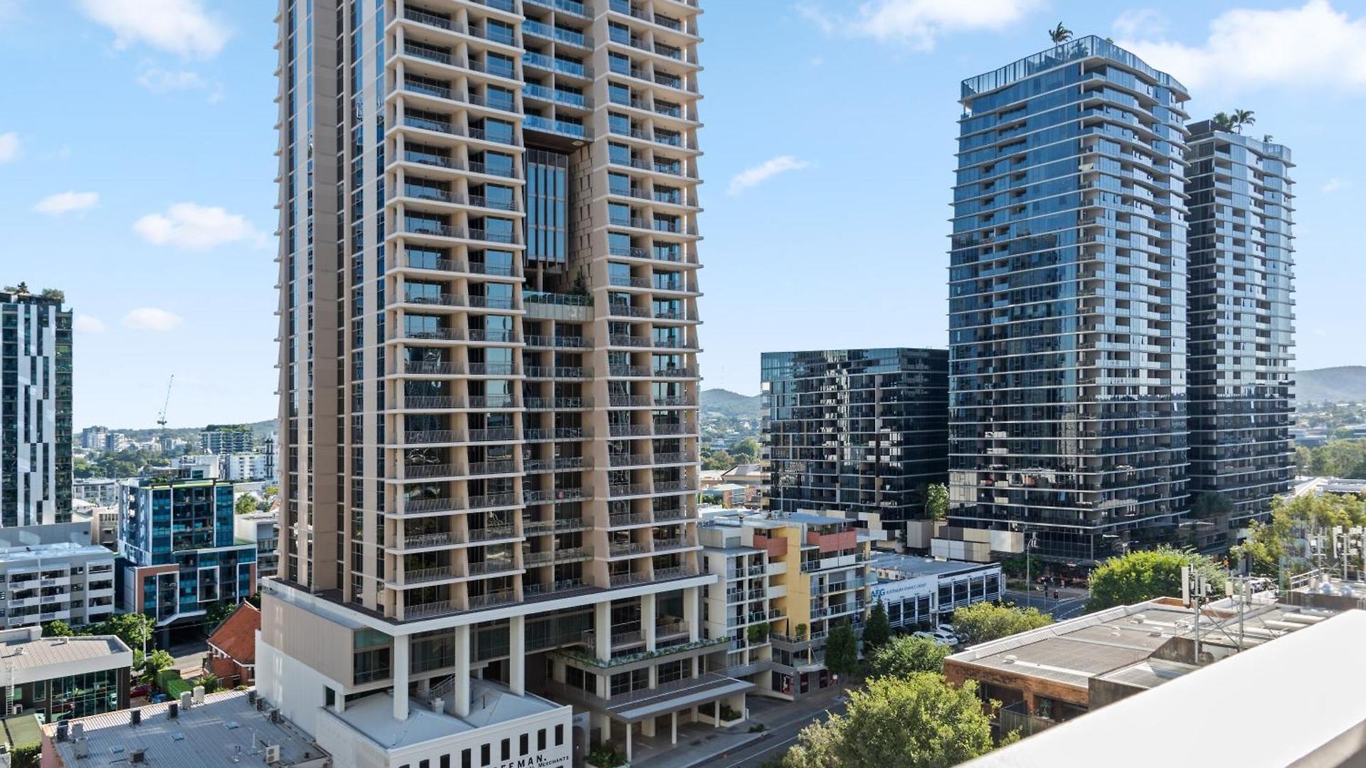 Stylish In Southbank Location With Parking * Brisbane