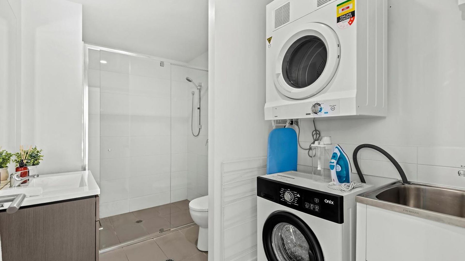 Spacious With Stunning Views And Car Park! Apartment Brisbane