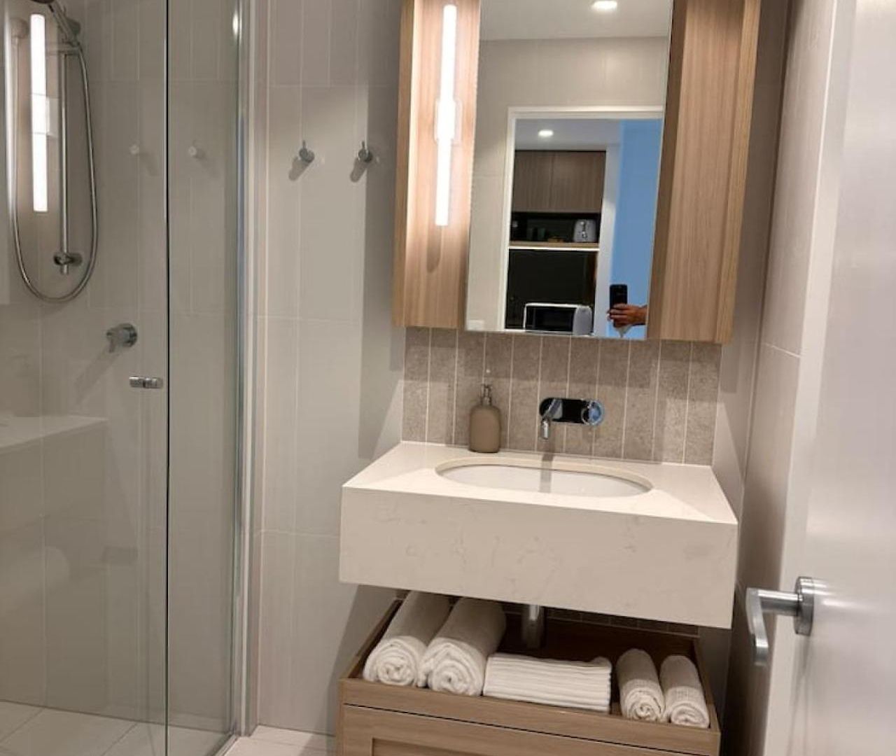 Lvl43 Queens Wharf 1br