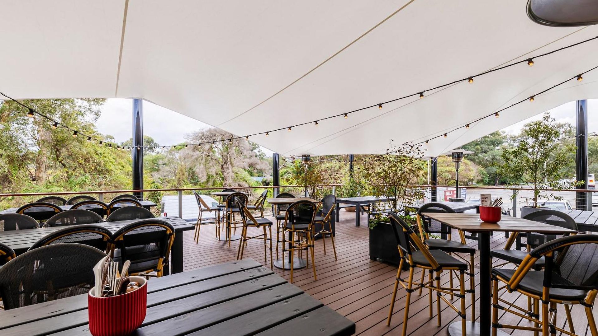 Inala Hotel 3*