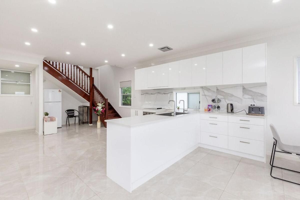 Entire House Walk To South Bank Mater Holiday home