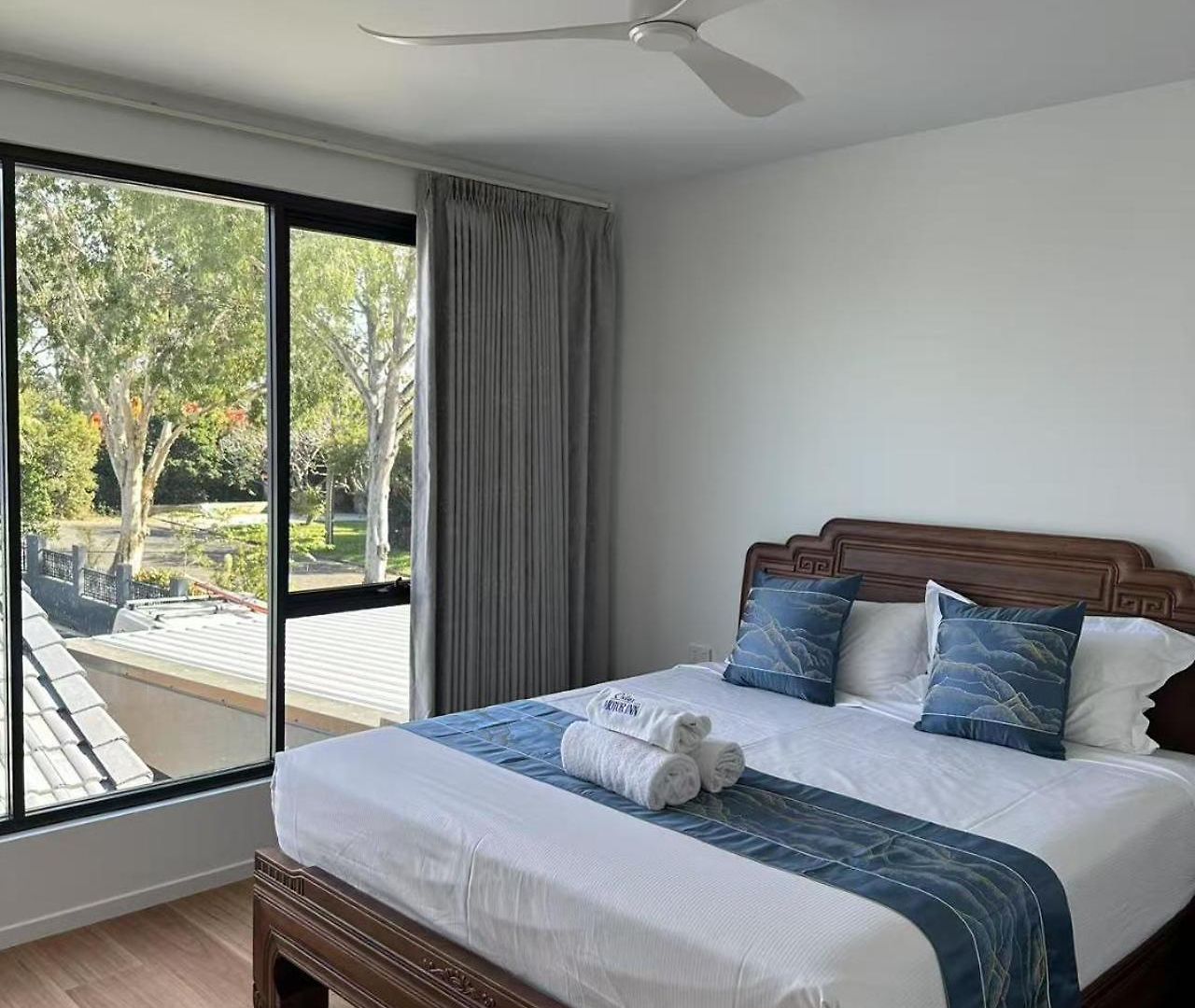 Oxley Motor Motel 4*