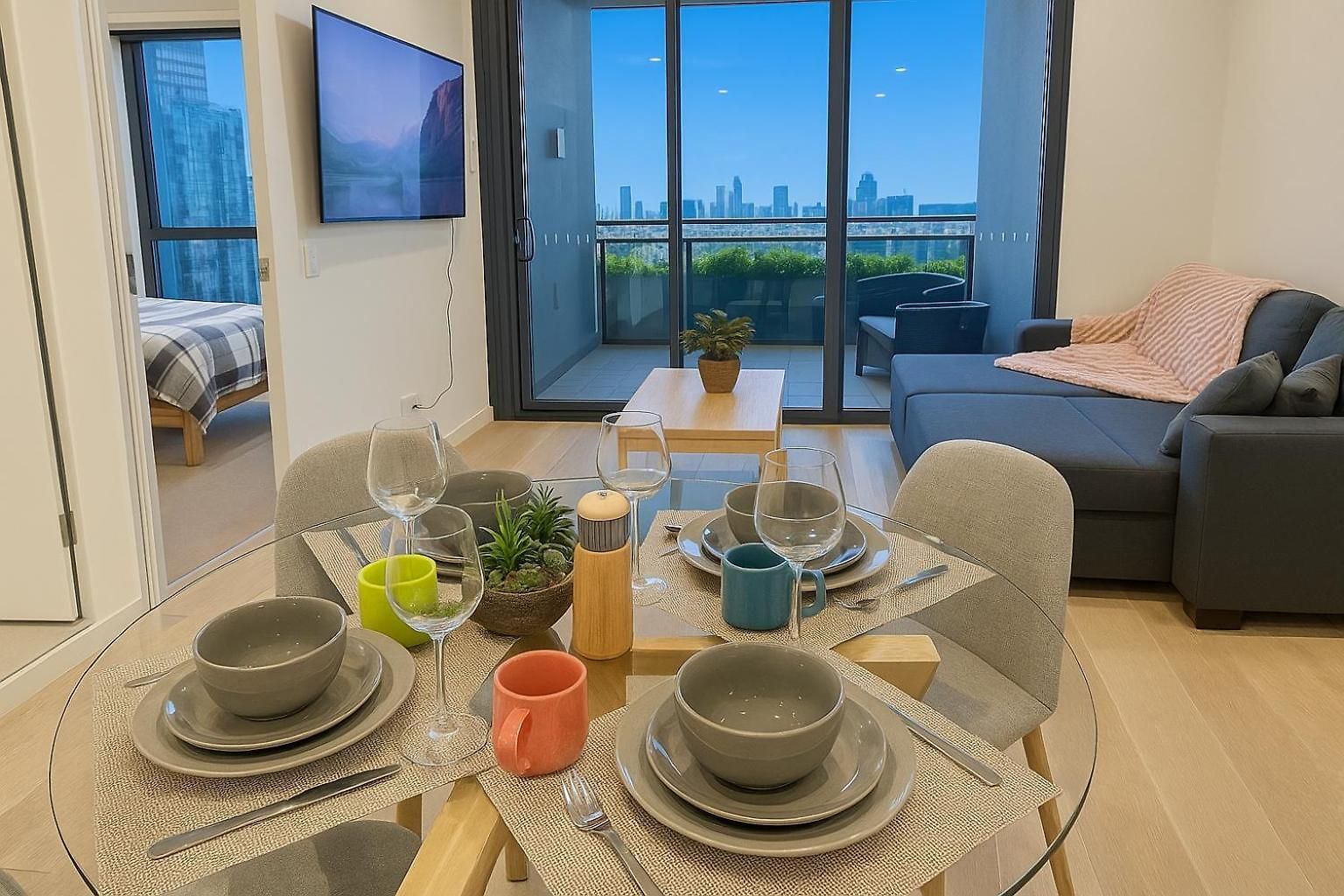 Queens Wharf Elegant High-rise Living Apartment