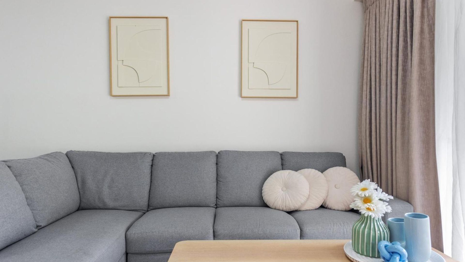 Apartment Leafy And Quiet 2br - Close To Hospital With Parking *
