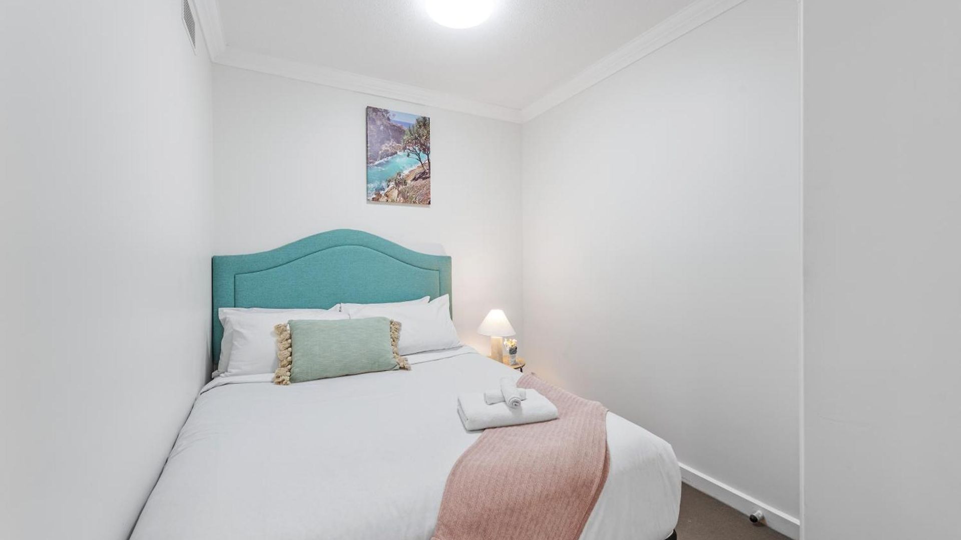 Leafy And Quiet 2br - Close To Hospital With Parking Apartment