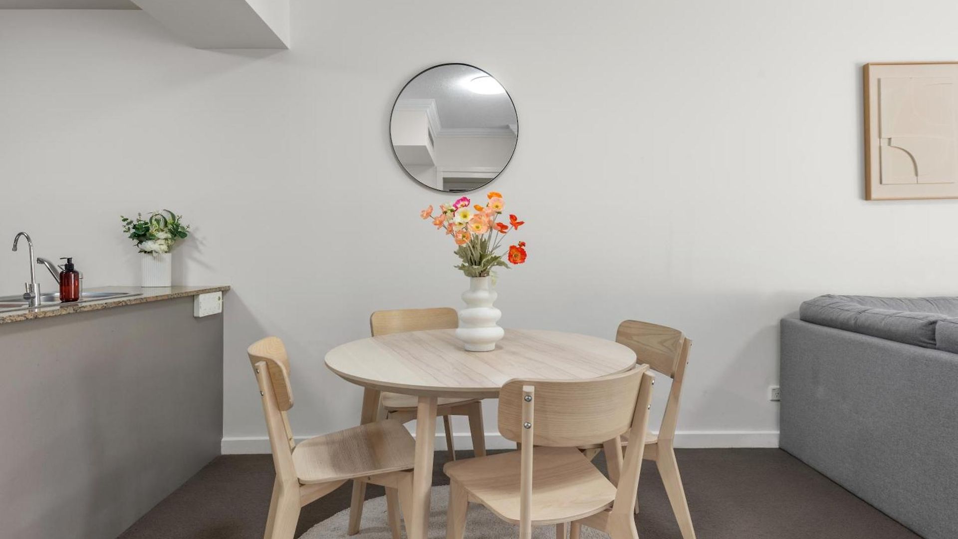 Leafy And Quiet 2br - Close To Hospital With Parking Brisbane