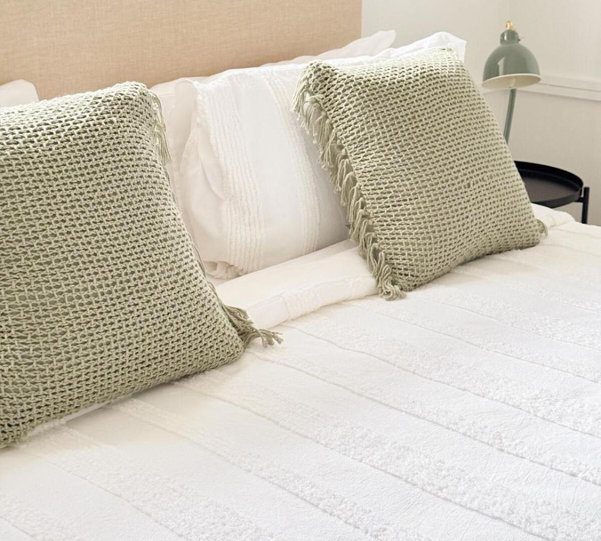 Limone - 2br - Sleeps 6 - Cbd And Free Parking Apartment