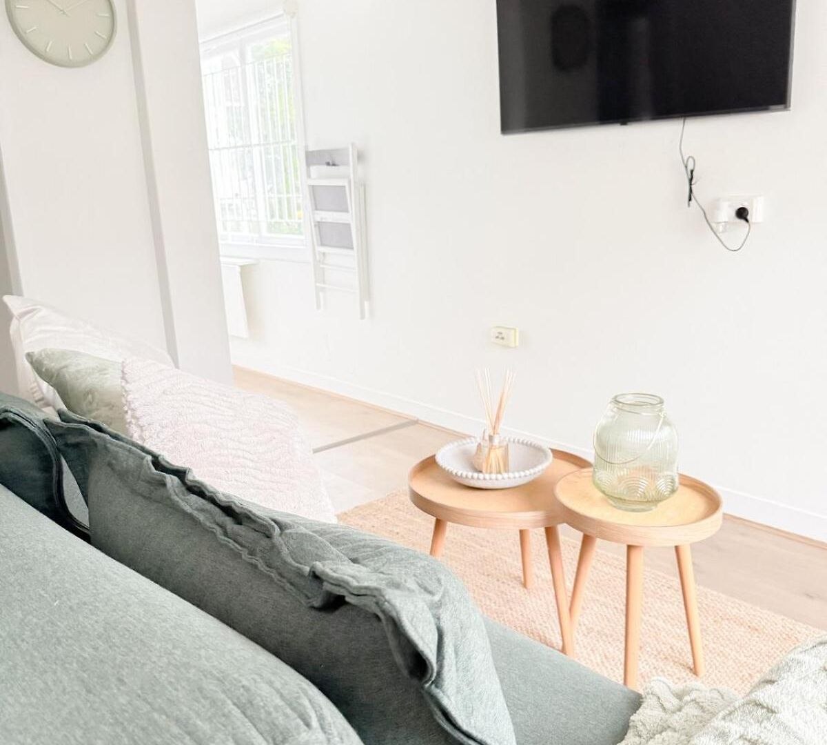 Apartment Limone - 2br - Sleeps 6 - Cbd And Free Parking *