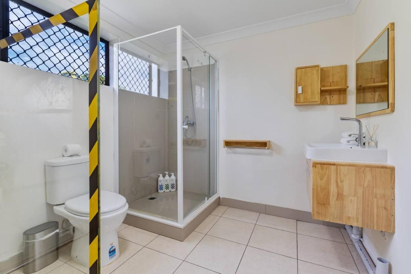 Great Value And Comfort Family 5 Mins To Shops Holiday home Brisbane