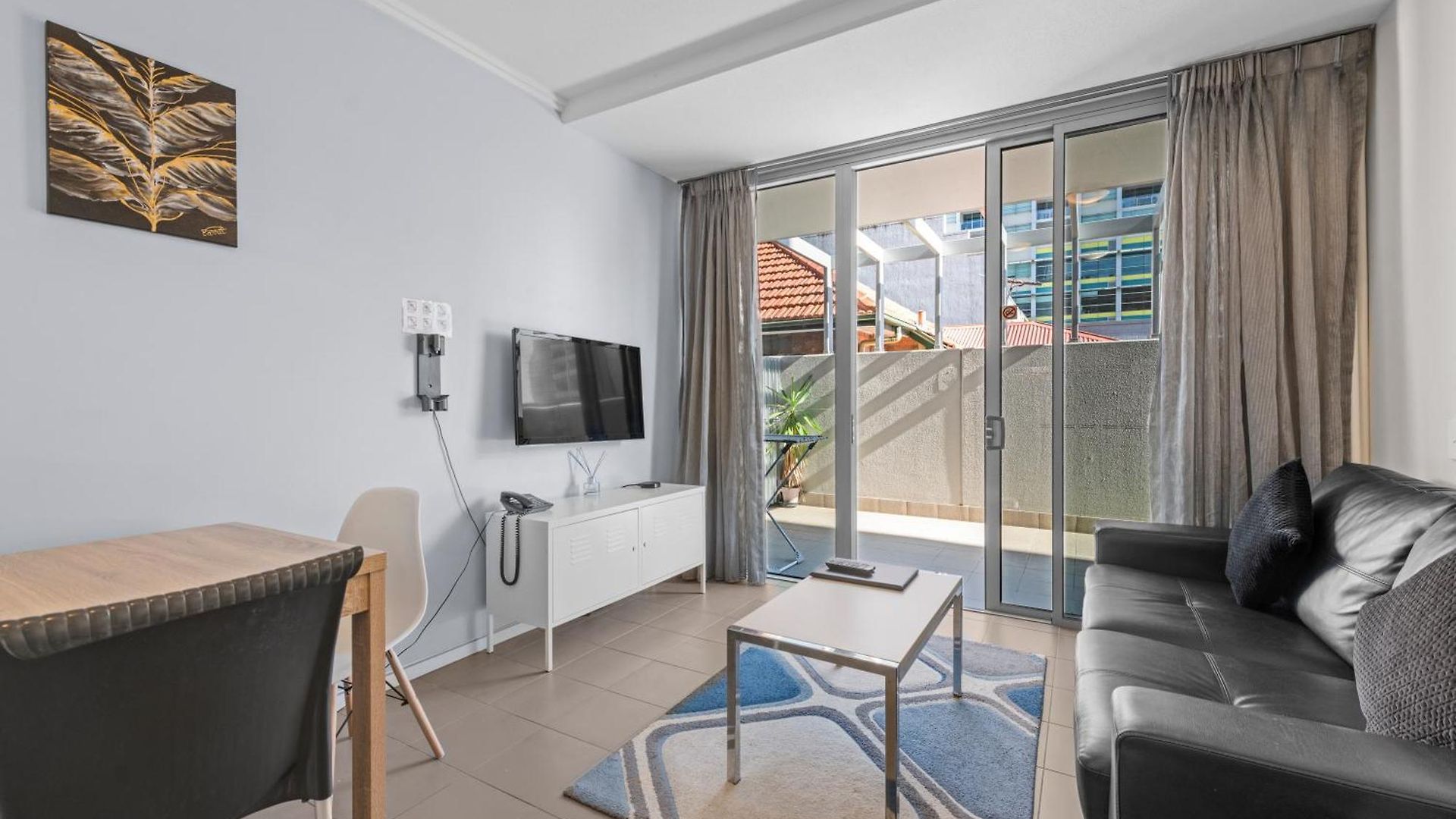 Aparthotel The Capitol 4*