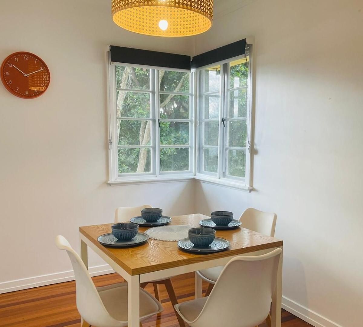 Cozy 4br Close To Schools & Shops&lookout Holiday home *