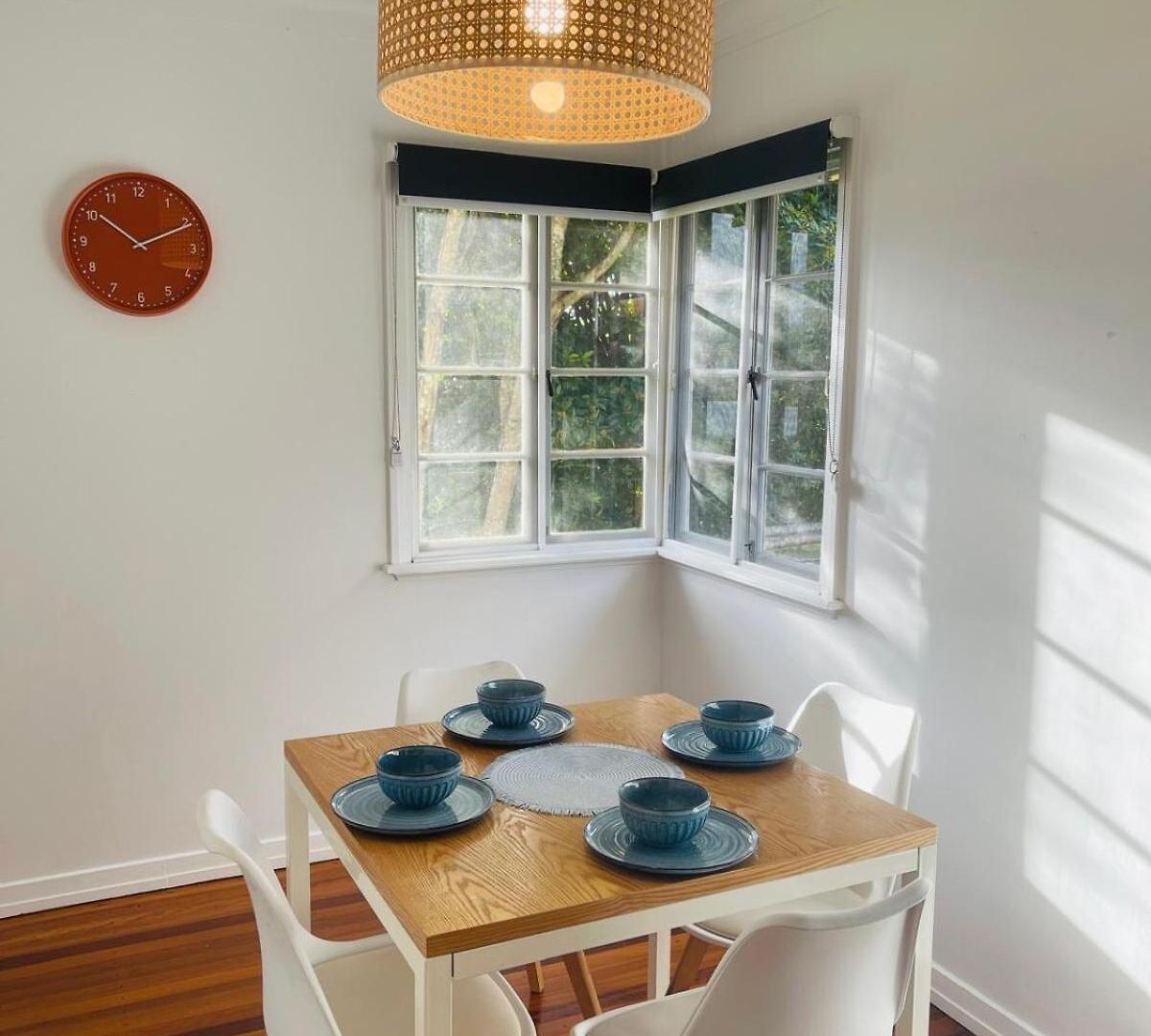 Cozy 4br Close To Schools & Shops&lookout Brisbane