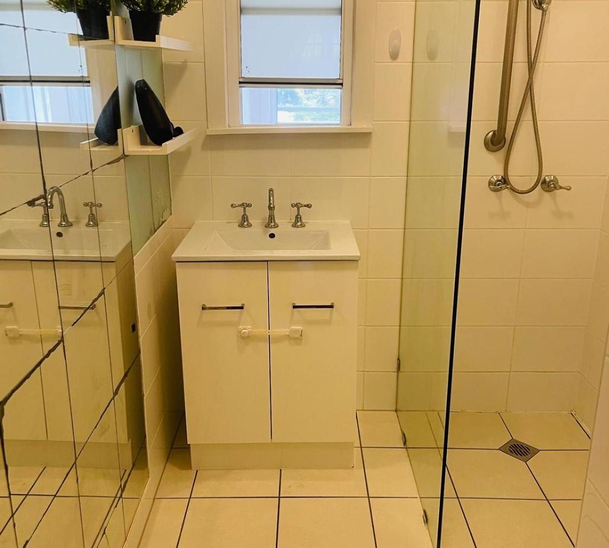 Cozy 4br Close To Schools & Shops&lookout Holiday home Brisbane