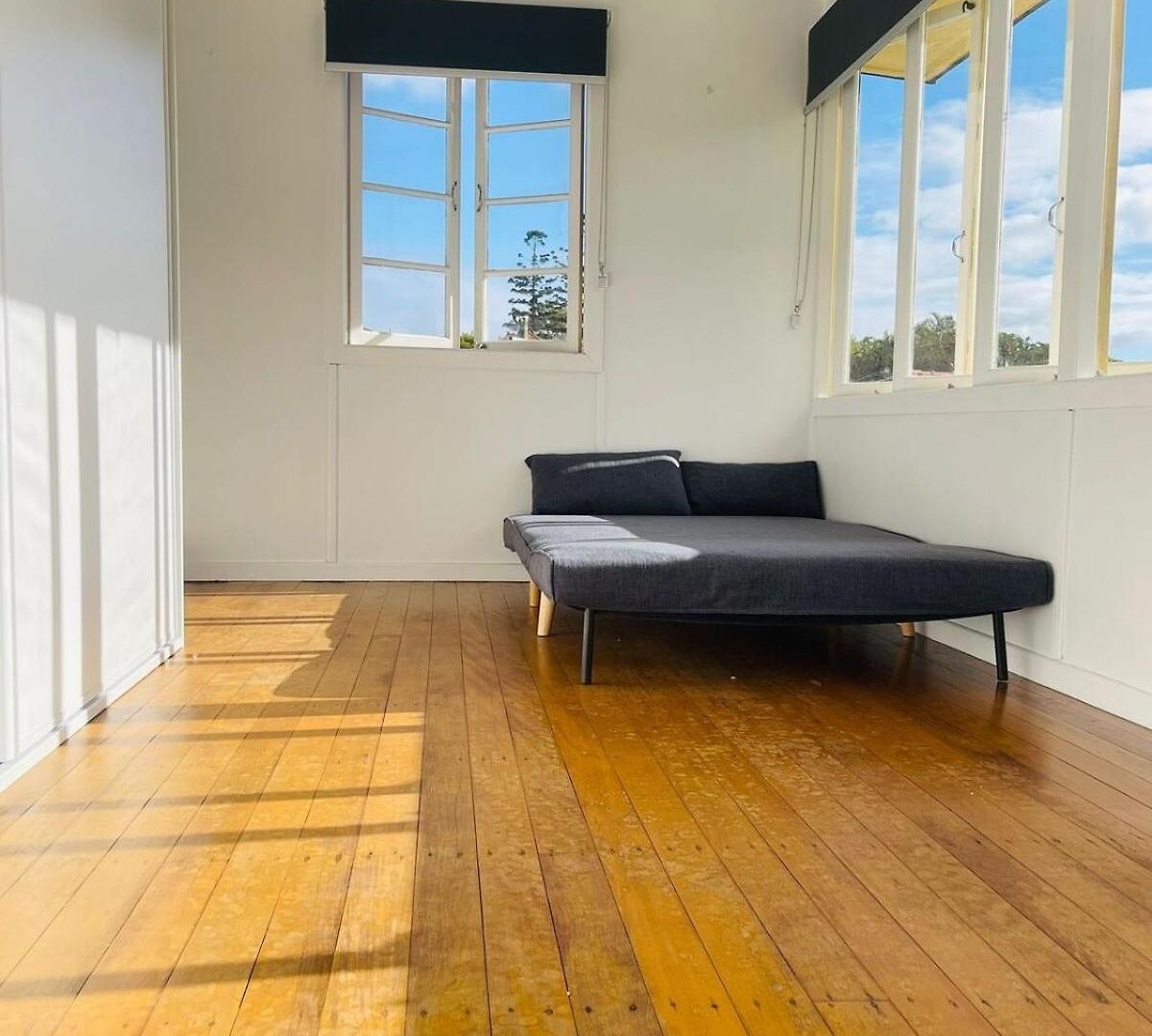 Cozy 4br Close To Schools & Shops&lookout Holiday home *