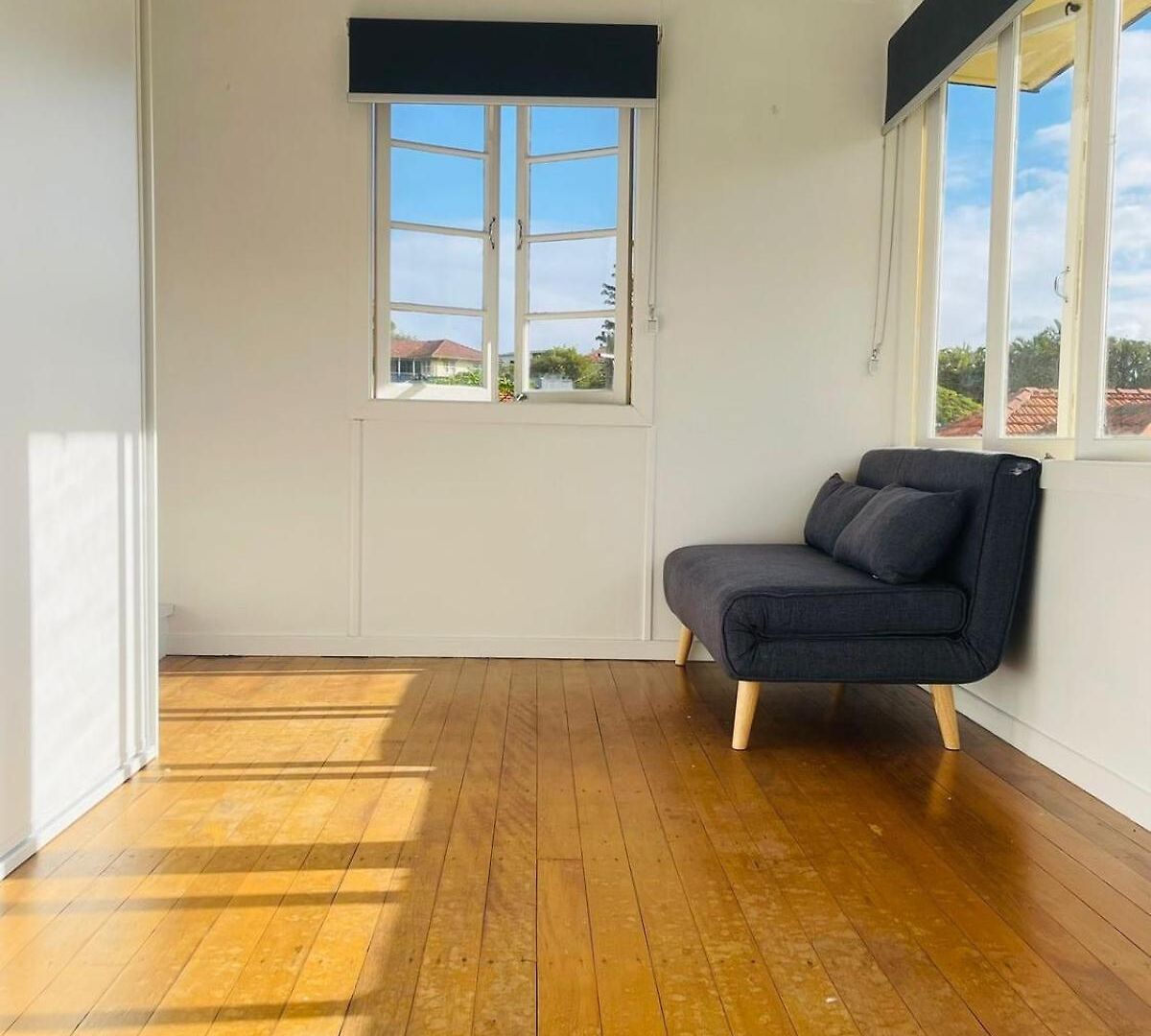 Holiday home Cozy 4br Close To Schools & Shops&lookout *
