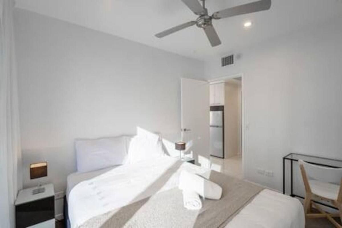 Chic Living 1b1b Shared Pool Bbq Gym C31 Apartment