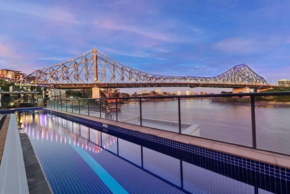Apartment Skyline Stunner 3bed-2bath-1car-views - Cbd Brisbane