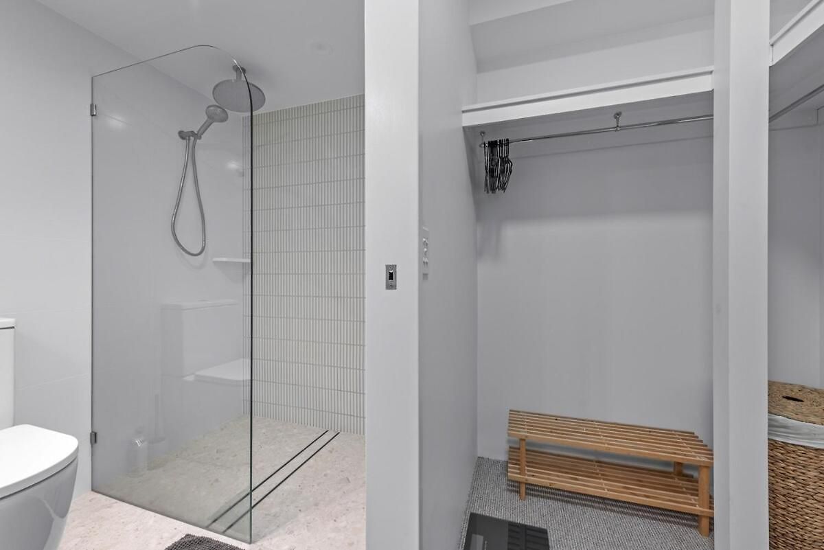 Skyline Stunner 3bed-2bath-1car-views - Cbd Apartment