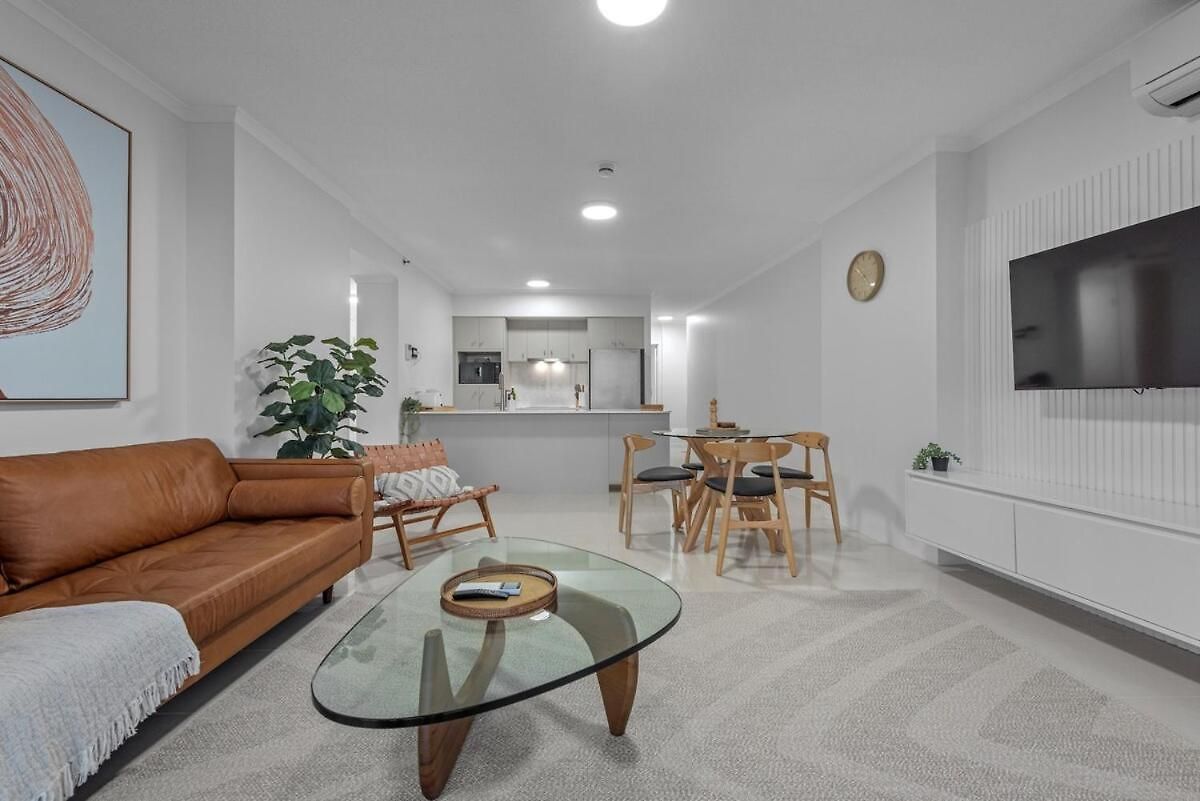 Skyline Stunner 3bed-2bath-1car-views - Cbd Apartment Brisbane