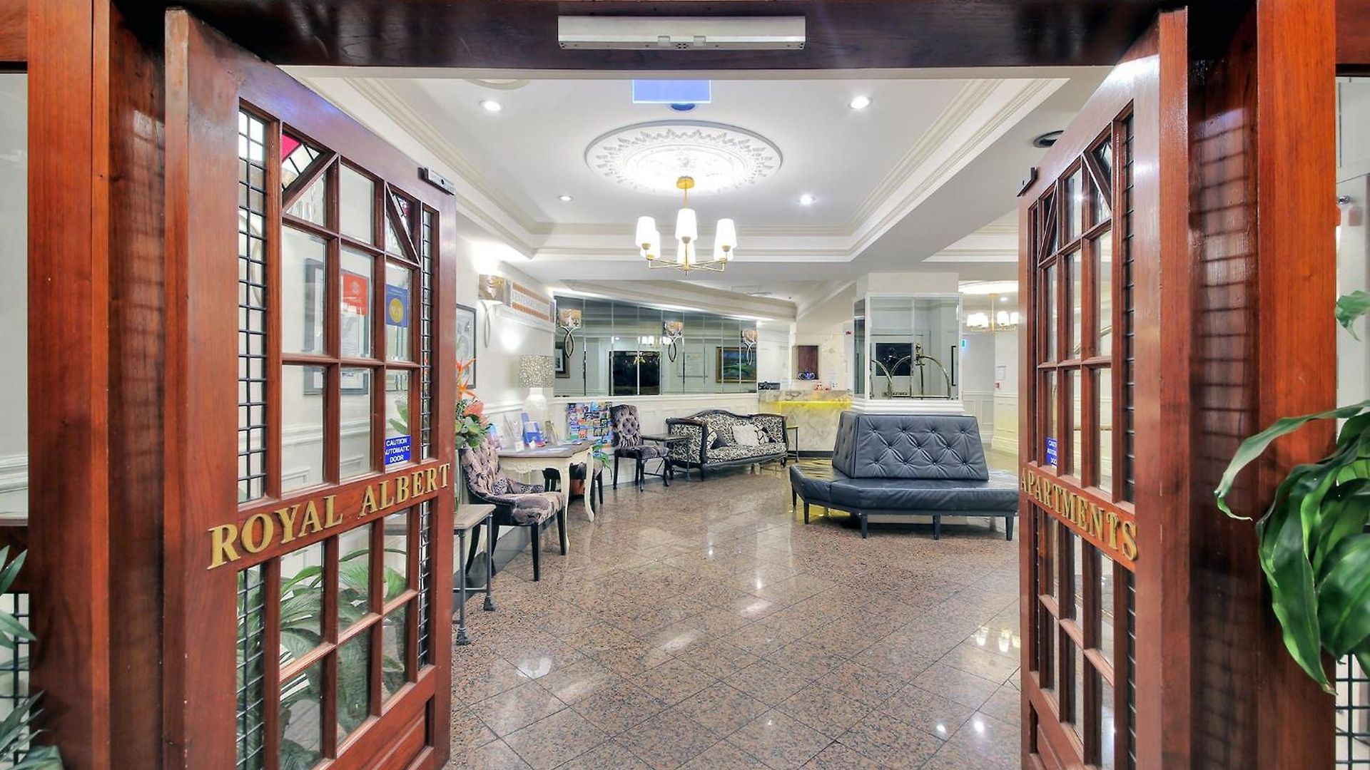 Royal Hotel