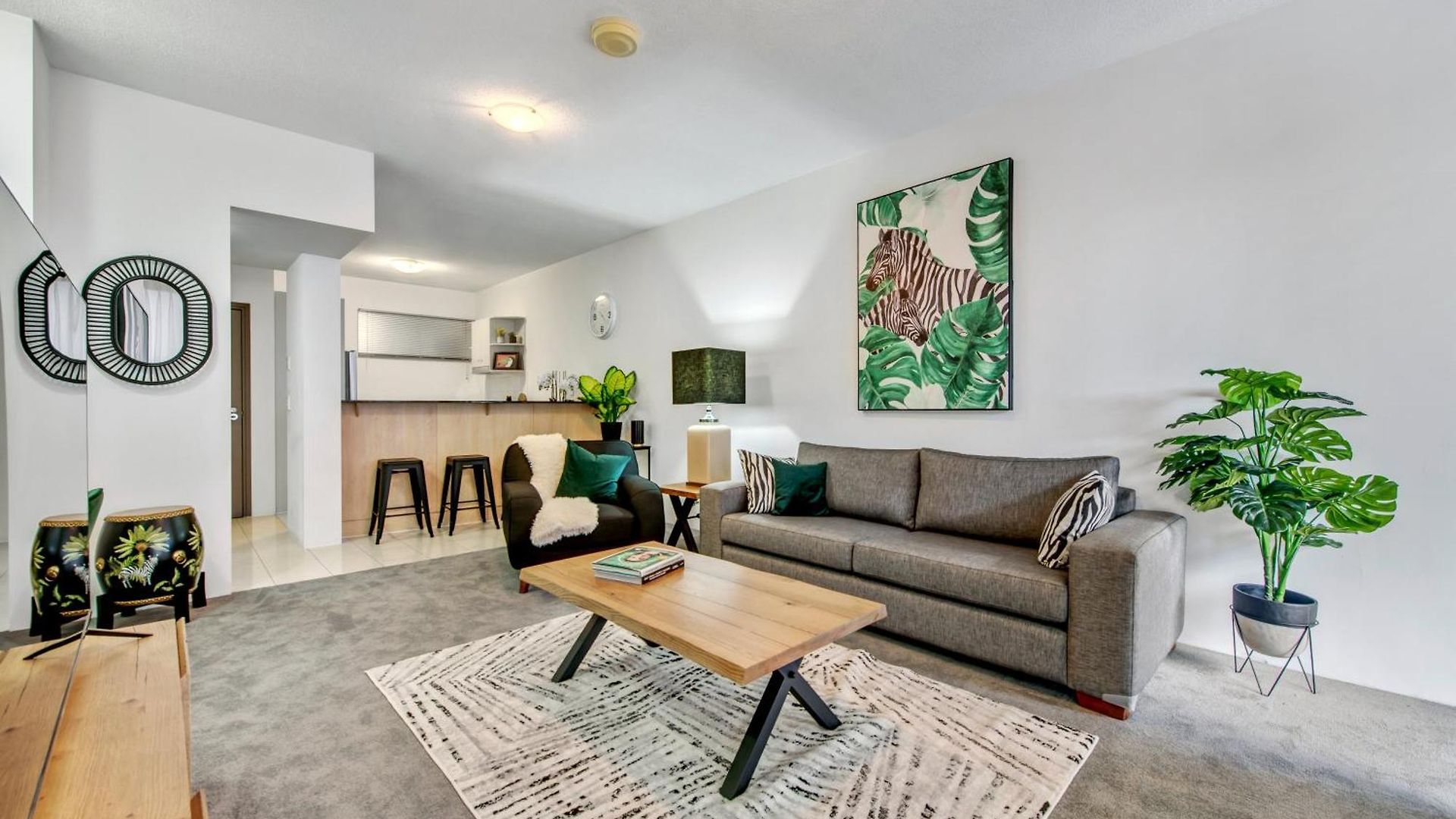 Apartment Wild Luxe Front Escape- 1 Min Walk Southbank *
