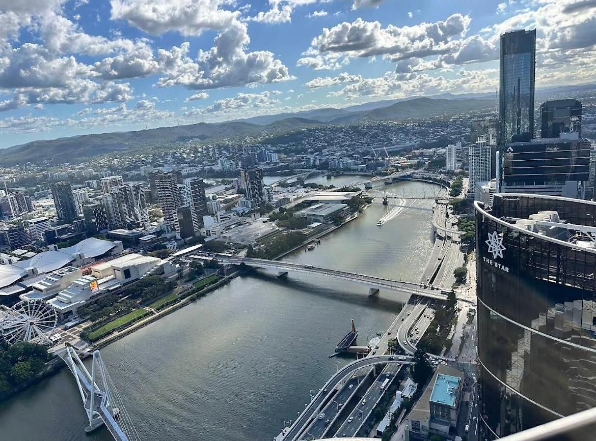 Luxury At Queens Wharf Tower Brisbane