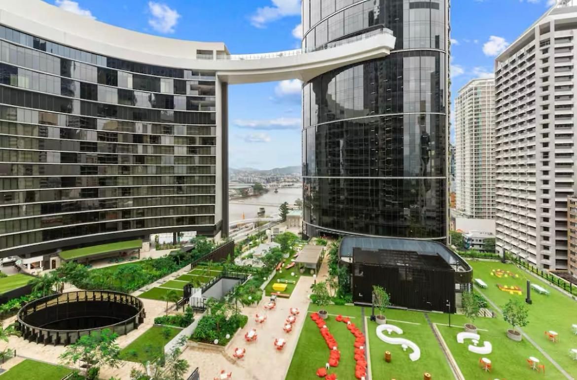 Luxury At Queens Wharf Tower * Brisbane