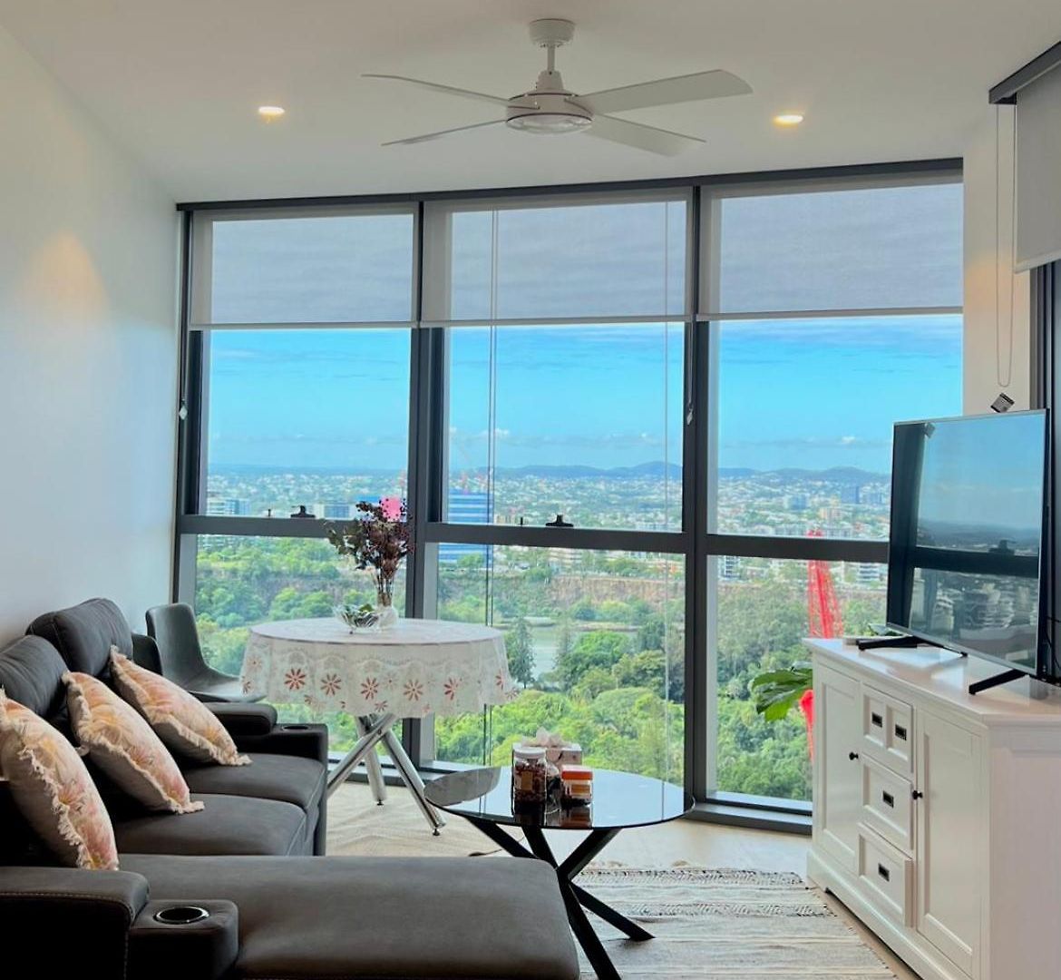 Luxury At Queens Wharf Tower Brisbane