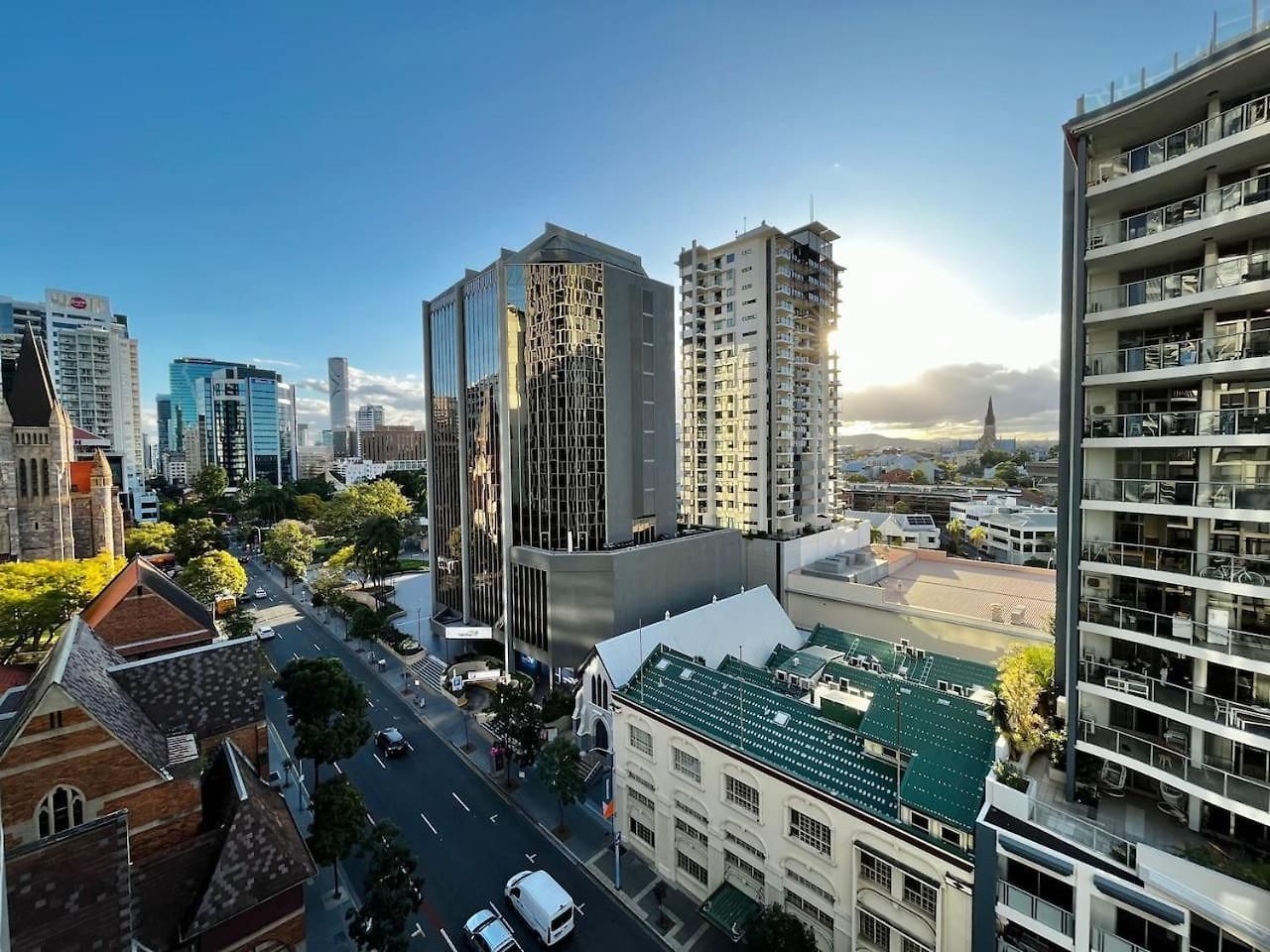 1 Bedroom With Stunning Views Heart Of * Brisbane