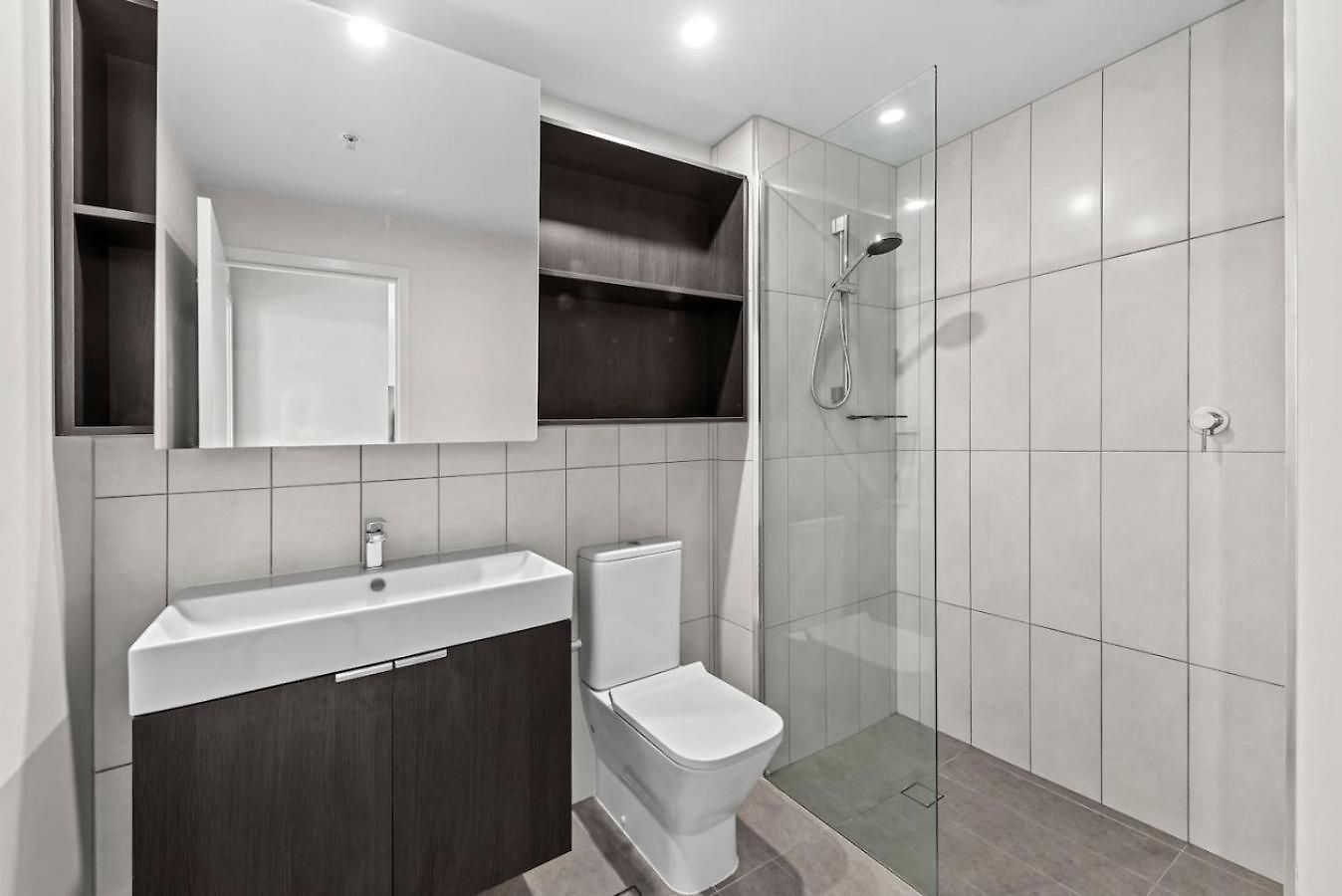 Apartment 1 Bedroom With Stunning Views Heart Of *